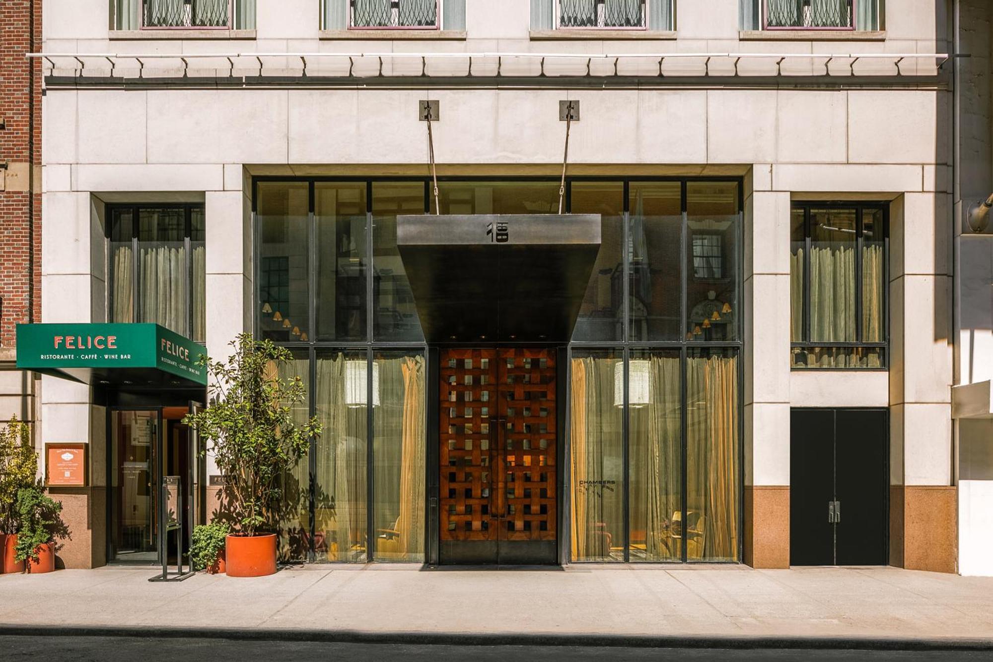 Chambers Hotel Central Park South, Sonder New York City Exterior photo
