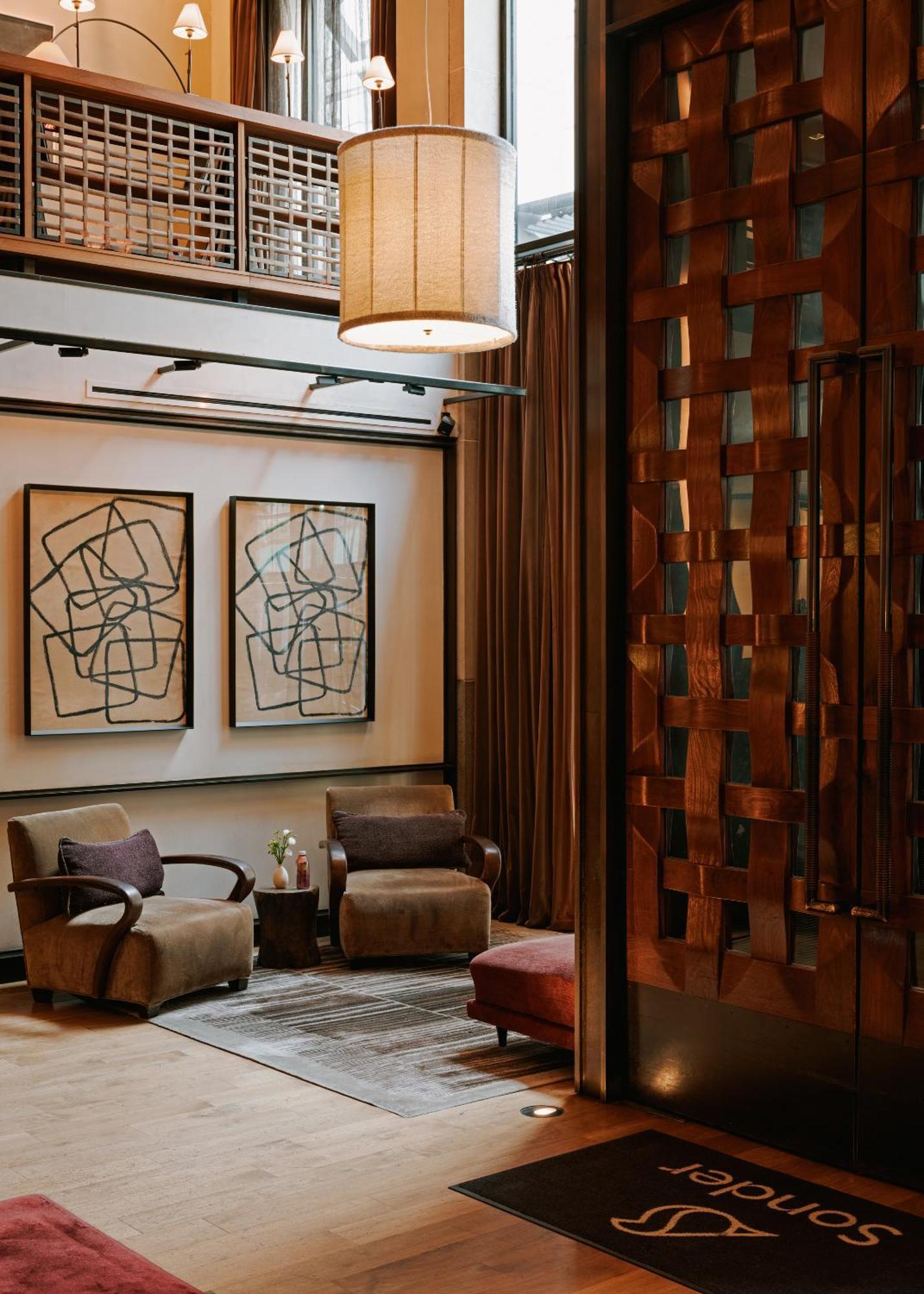 Chambers Hotel Central Park South, Sonder New York City Exterior photo